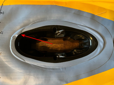 2022-07-26_08-46-03_IMG_2093 Hobie i12s.JPG (1.96 MiB) 9690 mal betrachtet da kommt die Luft raus