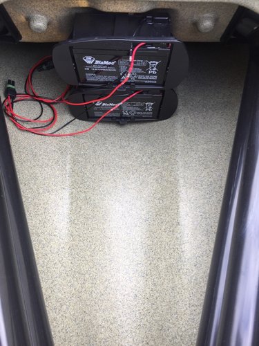 IMG_3762.JPG (181.11 KiB) 3429 mal betrachtet Versorgung für das Echolot